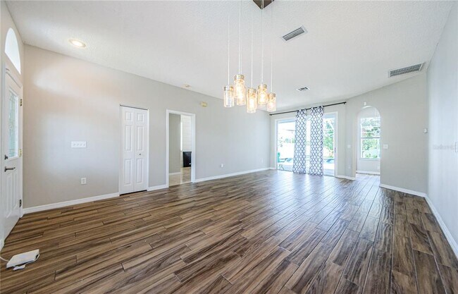 Photo - 4801 Augusta Ave