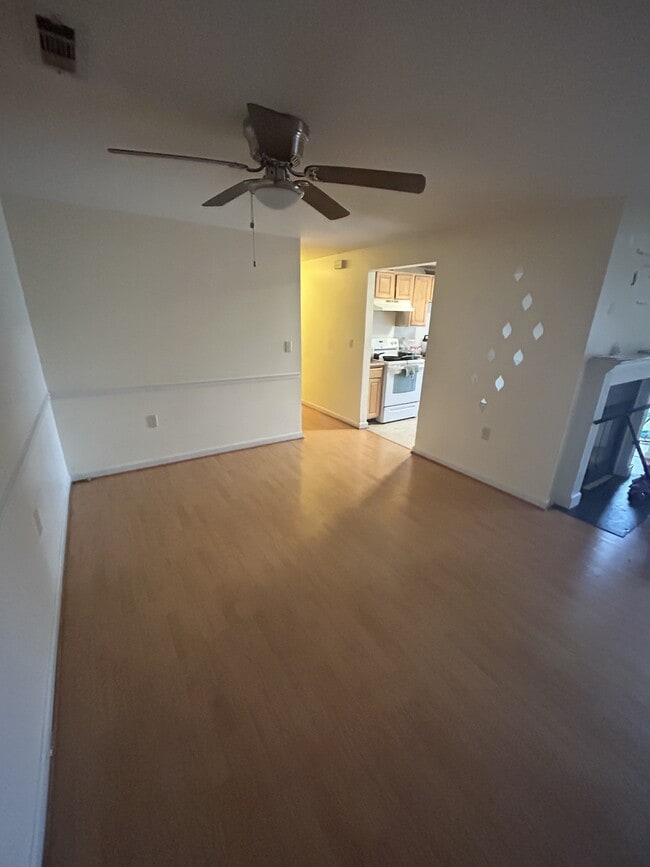 Photo - 13128 Wonderland Way Unidad 102