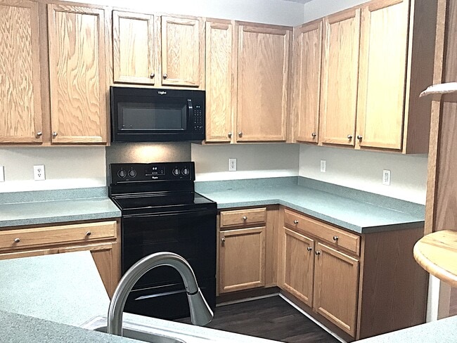 Photo - 202 Curico Ln