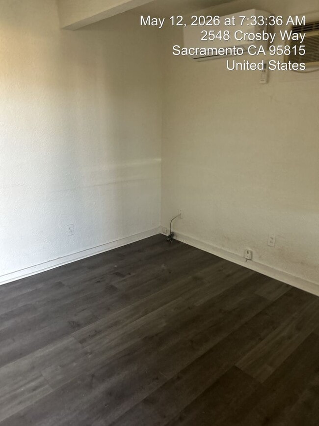 Photo - 2540/44/48 CROSBY WAY Unidad 2548 CROSBY