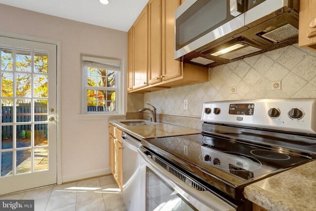 Photo - 4326 36th St S