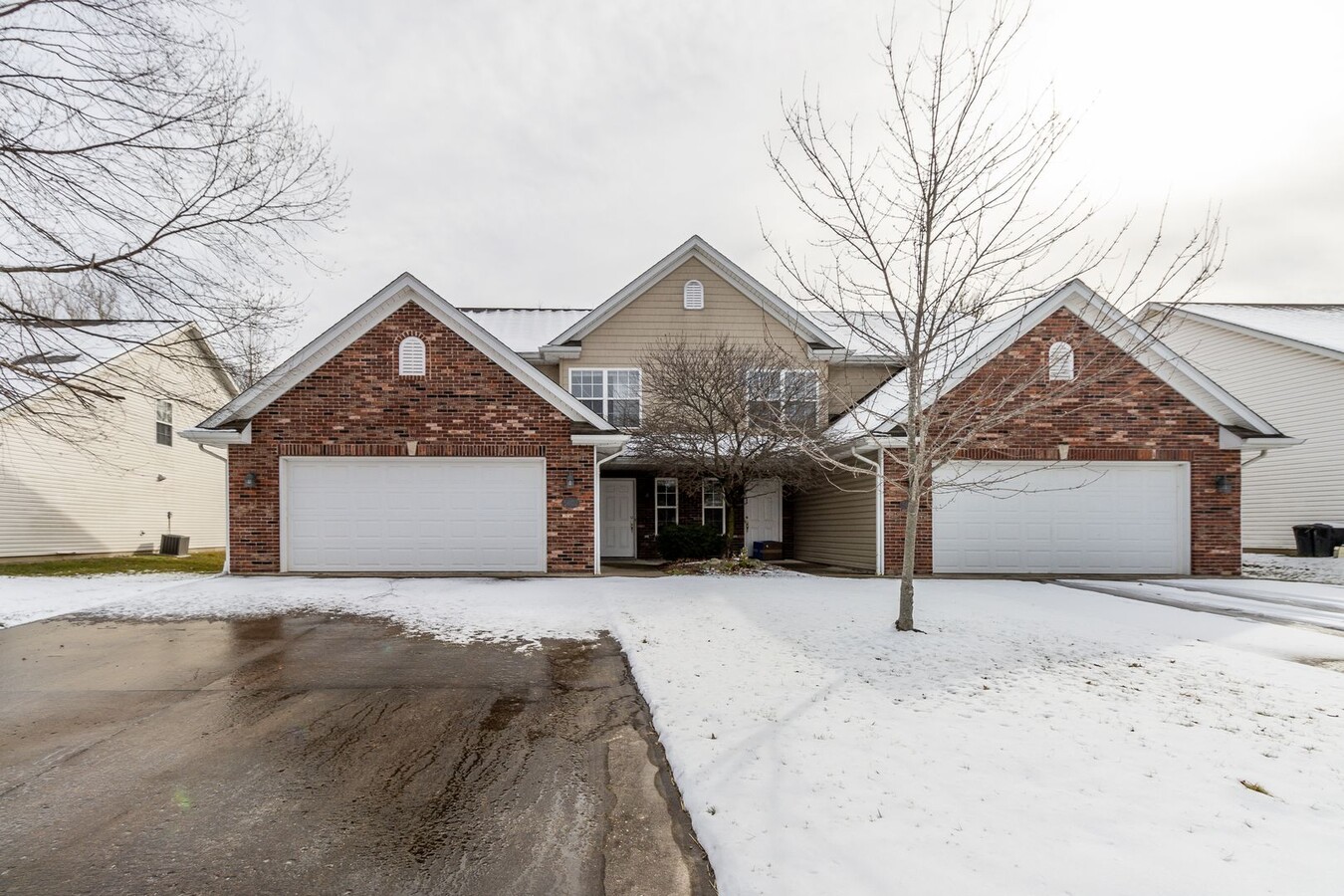 5600-5602 Younger Dr. - 5600-5602 Younger Dr. Unit 5600