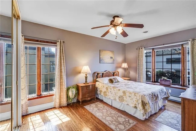 Photo - 5128 Sheridan Ave S