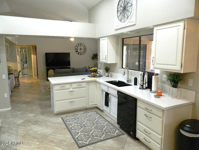Photo - 13931 W Oak Glen Dr
