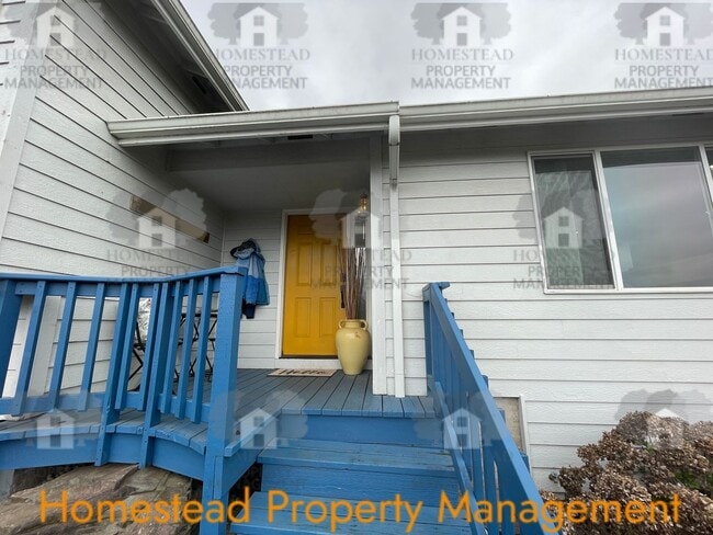 Photo - South Salem home with a view!