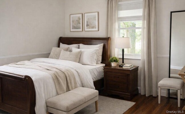 Building Photo - 112 Montrose Dr