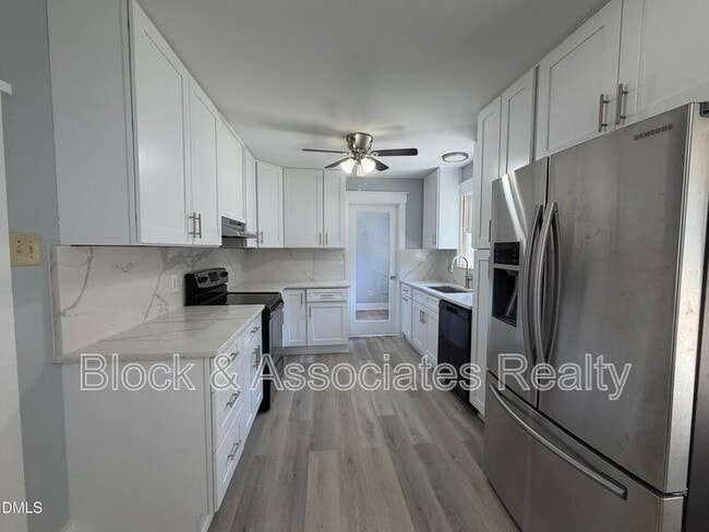 Photo - 600 Manns Chapel Rd