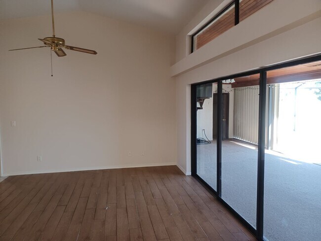 Photo - 11891 Prince Charles Ct