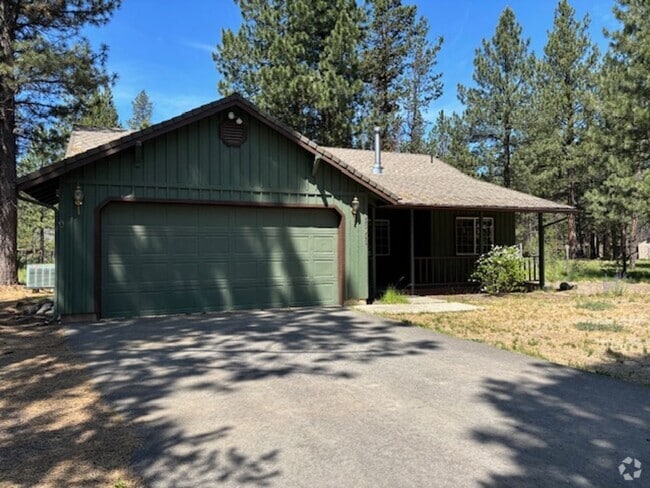 Building Photo - 56083 Gothard Way Rental