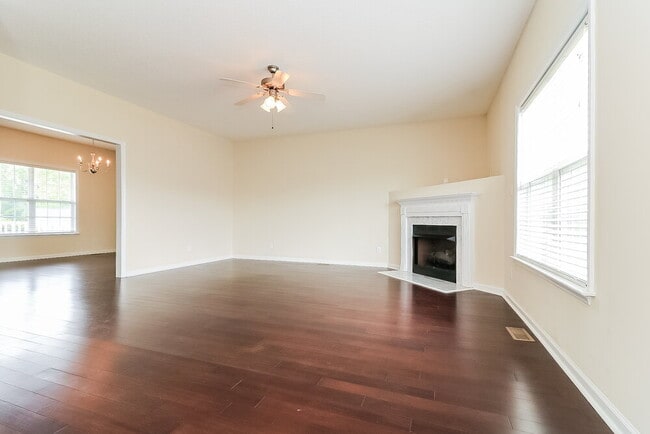 Photo - 36 Faircloth Ct