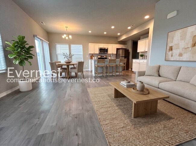 6331 Barr Pt