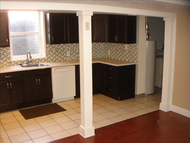 Photo - 239 E Commonwealth Ave