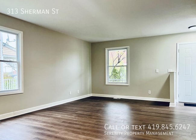 Photo - 313 Sherman St