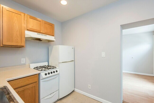 Photo - 2501 Carpenter St