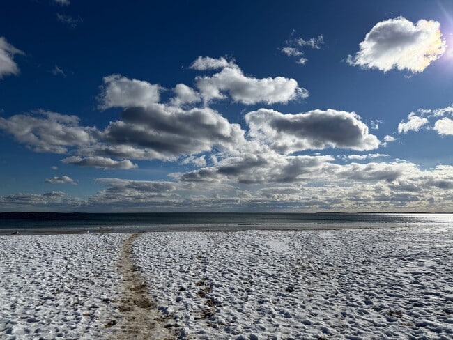 Photo - 67 E Grand Ave