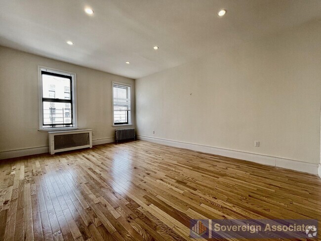 Building Photo - 686 W 204th St Unit 1F Rental