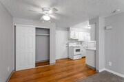 1BR, 1BA - Cocina y comedor