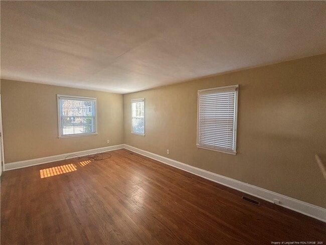 Photo - 1519 Fort Bragg Rd