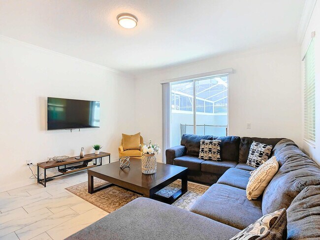 Photo - 996 Leader St Unit ID1315045P