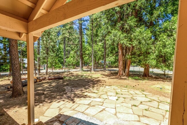 Photo - 6885 Kings Row Dr