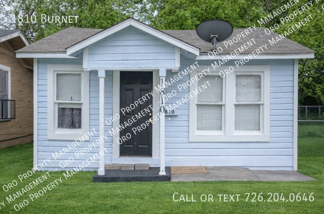 Building Photo - 1810 Burnet-