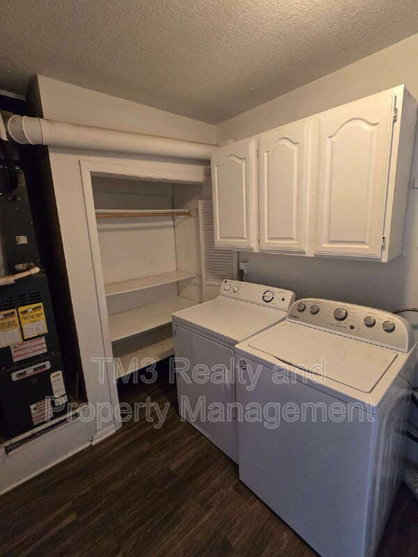 Photo - 811 W Sheridan St