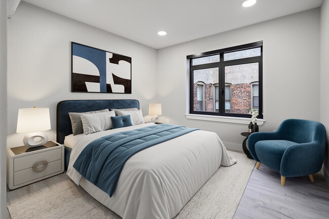 Bedroom - 80 Romaine Ave