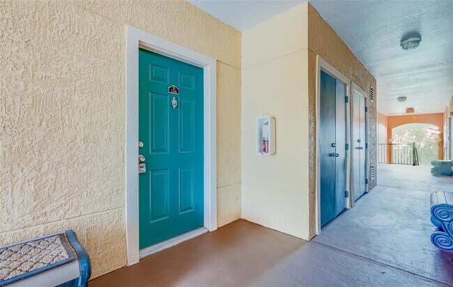 Photo - 2705 Via Murano Unit 136