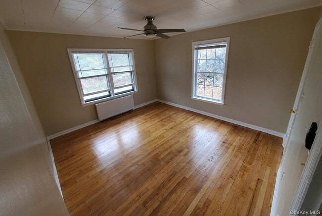 Photo - 32 Cherry St