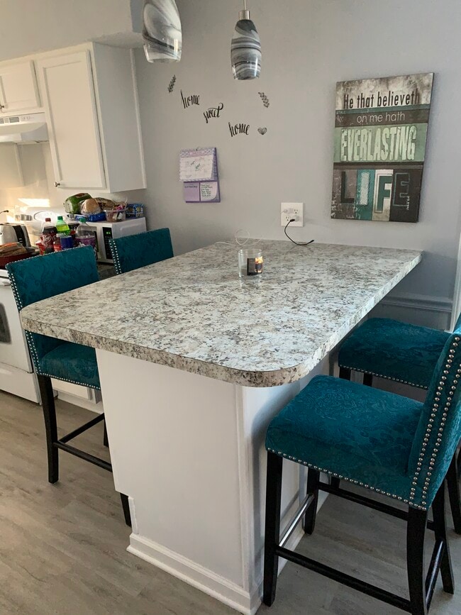 Photo - 1936 Tudor St