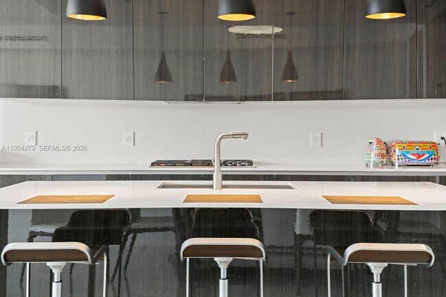 Photo - 3300 NE 188th St Unit 414