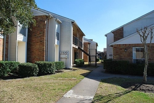Photo - Crofton Place Apartments