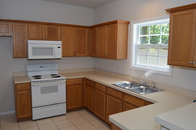 Available Now! Move in Ready!