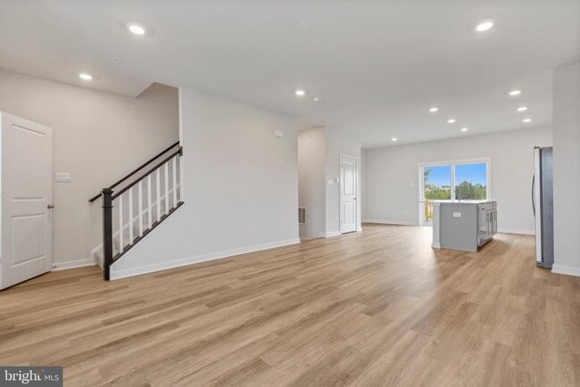 Photo - 16645 Green Glade Dr