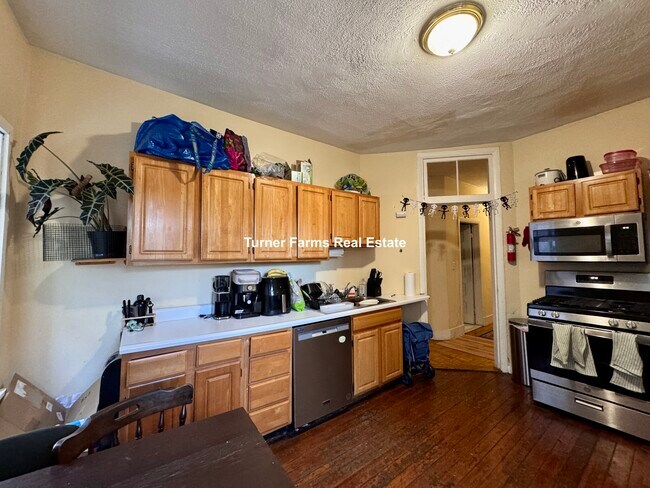 Photo - 1516 Tremont St Unit 3