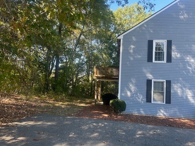 Photo - 39 Lantern Ln Unit 6