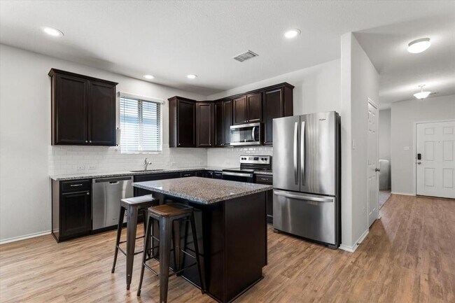 Photo - 192 Green Egret Wy