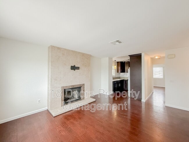 Photo - 4239 35th St