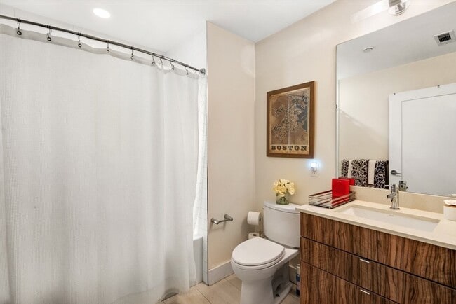 Photo - 250 Meridian St Unit 507