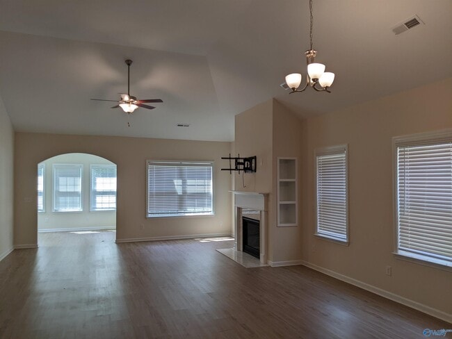 Photo - 15040 Lakeside Trail SW