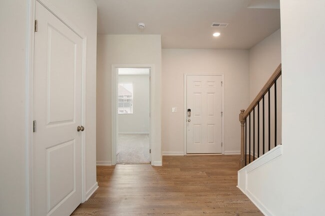 Photo - Minutes to Downtown Dawsonville, Rock Creek Park & More—Welcome Home