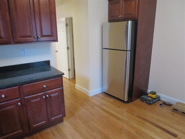 Photo - 217 Willow Ave Unit 3
