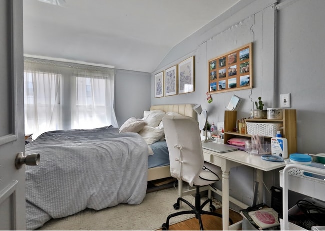 554 W Mifflin St Unit 3