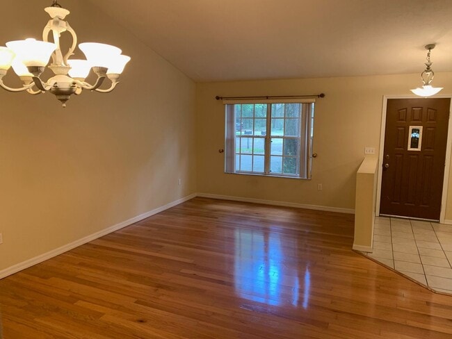 Photo - Sutherland Crossing