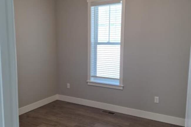 Photo - 1661 Annas Garden Ln