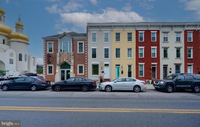 Building Photo - 2343 Eastern Ave