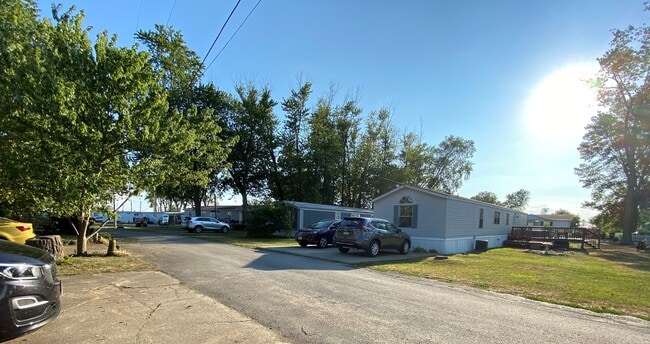 Photo - Edgewater Estates Unit 0