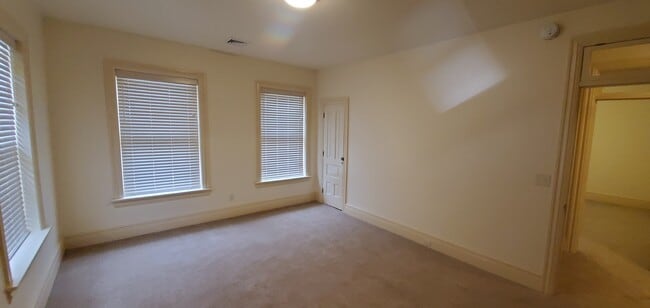 Photo - 1054 Cornwall Rd Unit 1054 B second floor large