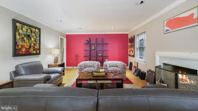 Photo - 646 Green Briar Rd