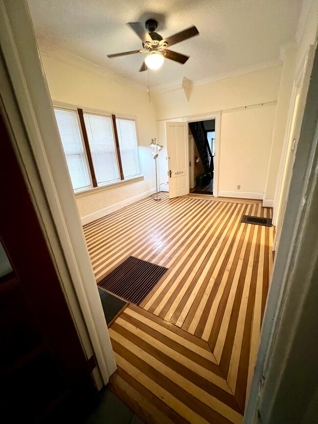 LIVING ROOM FRONT DOOR - 1539 N Jackson St Unit #2 Rear